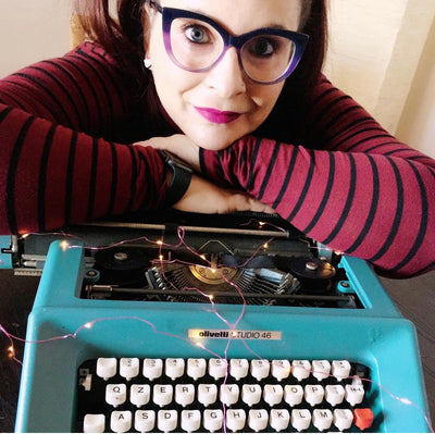 Deep Dive in the Chick Lit world with writer Lea Landucci